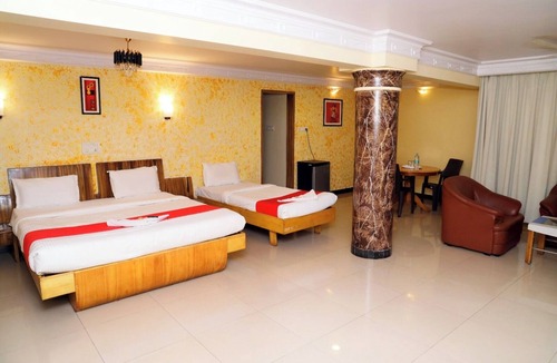 Hubli Hotel | Dhammanagi comforts