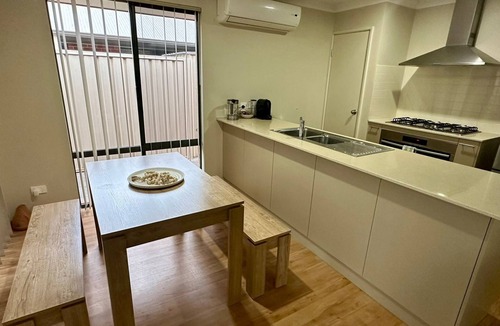 South Bunbury House | # Discover Comfort and Convenience at South Bunbury Holiday Home: Your Ideal Getaway