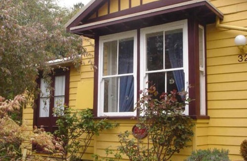 Blackheath House | Dowling Cottage - tranquil haven in Blackheath