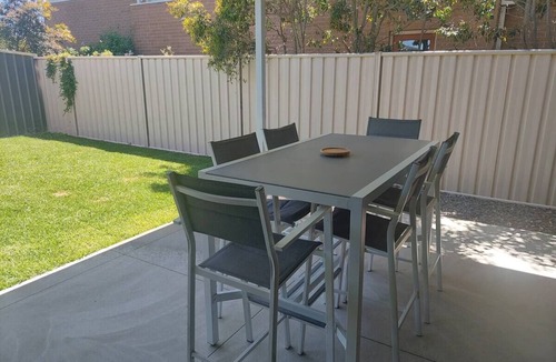 Yarrawonga House | Down Town 1