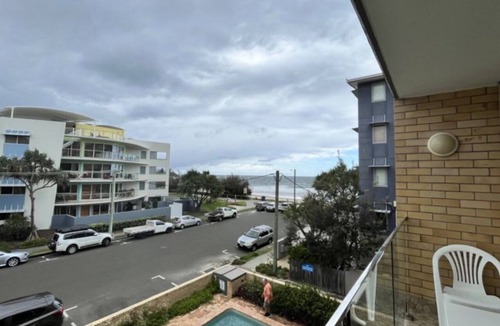 Kings Beach Apartment | Dulkara 8 2Br Kings Beach Location With Views