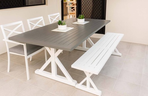 Idalia House | Eastlake Living Pet-Friendly 4BR Home in Townsville