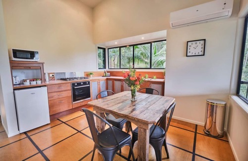 Smiths Creek Ski Chalet | Ecoasis Forest Chalet: Romantic Rainforest Retreat