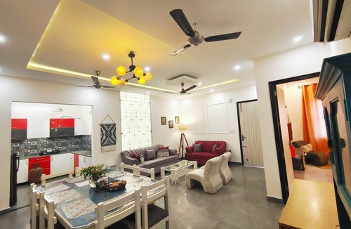 Palanpur Bed & Breakfast | Eden Villa