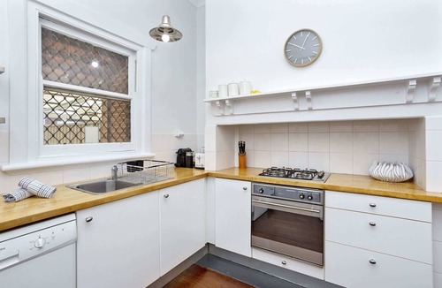 West Perth House | Elegant Art Deco Semi Detached 2-Bed Home by Parks