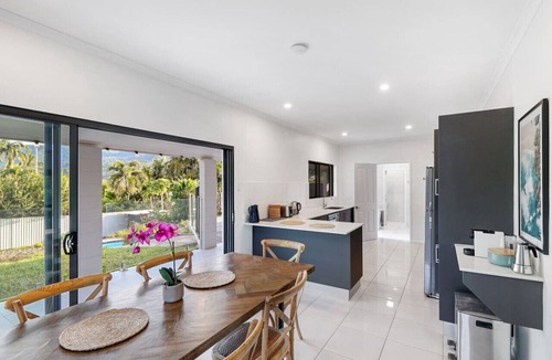 Mooroobool House | Elevated Entertainer - Modern, Spacious & Stylish