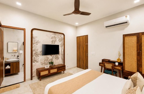 Dhand Villa | ELIVAAS Signature Angelos Farm Pet-Friendly 8-BHK Villa with Private Pool, Garden, Terrace & Hill Views