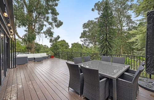Tecoma House | Escape to Nature Retreat: Relax, Connect & Unwind at Sherbrooke Forest.