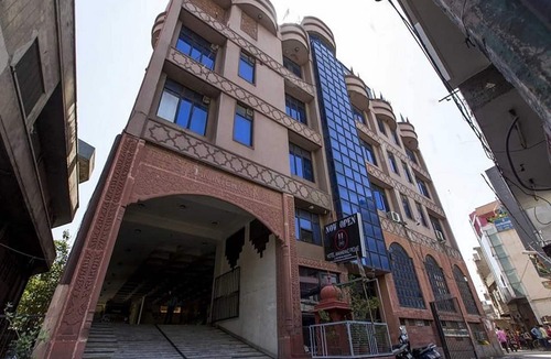 Sindhi Camp House | Executive Room Palette Hotel Jaipur
