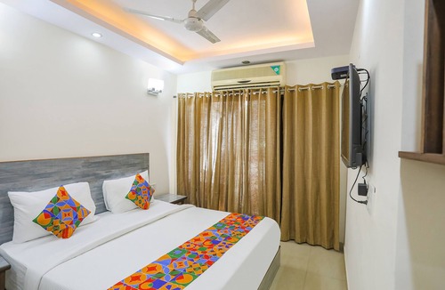 East of Kailash Hotel | Fabexpress Jpm Harshdeep