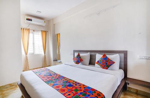 Yeshwanthpur Hotel | FabExpress MS Comforts