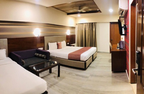 Kadubeesanahalli Hotel | FabHotel Berry's