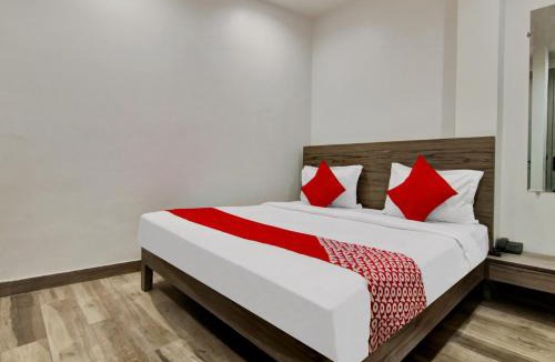 New Delhi Hotel | FabHotel Golden Petal