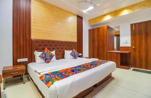 Danapur Hotel | FabHotel Grand Arya