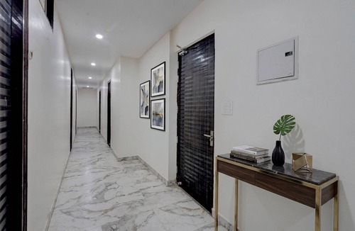 Kalyanpur Hotel | FabHotel Metro Inn
