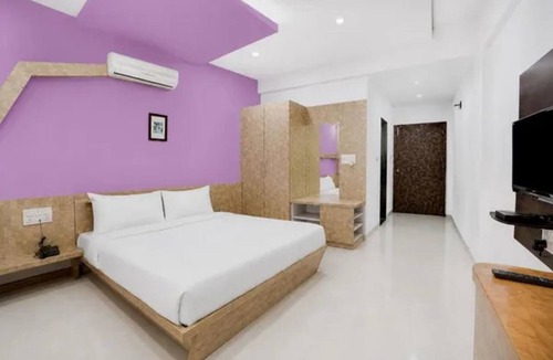 Kothrud Hotel | Fabhotel Sayba Lodging