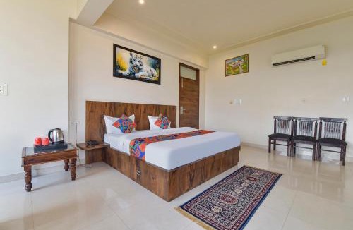 Shyam Nagar Hotel | FabHotel Shiv Palace