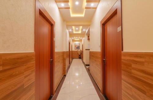 Kanpur Hotel | FabHotel Shree Galaxy