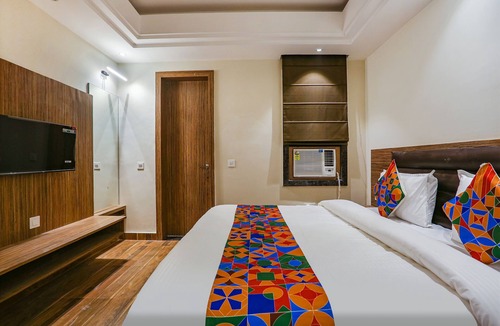 Kanpur Hotel | Fabhotel Stargaze