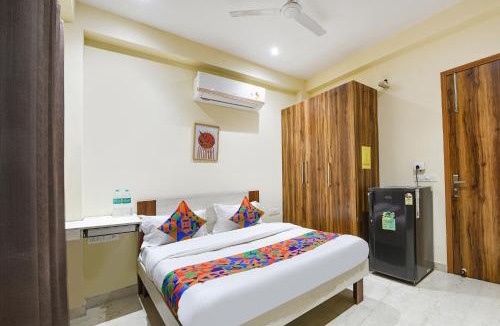 Sector 14 Hotel | FabHotel Sunshine I