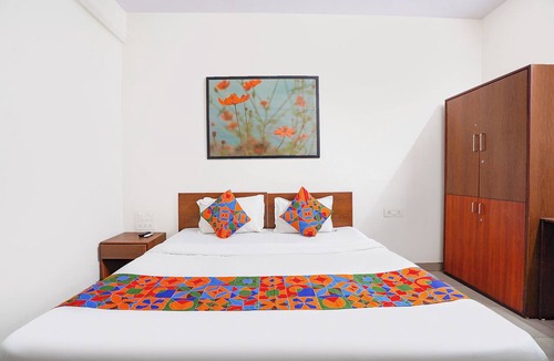 Phase 1 Hotel | Fabhotel Swara Heights