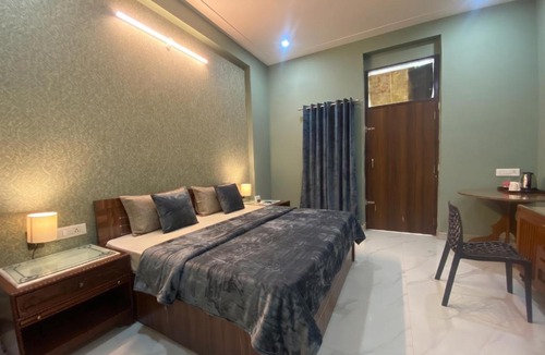 Aundh Hotel | FabHotels Quarryside