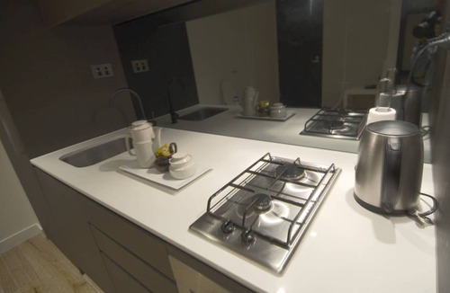 Melbourne Central Business District Apartment | Fantastic Melbourne CBD Apartment