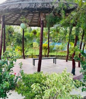 Bara Banki House | farm house