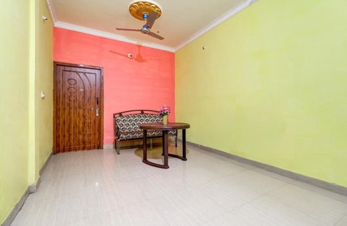 Yercaud Hotel | Flagship Jayamuragan Stays