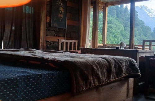 Tosh House | Forest view Home stay