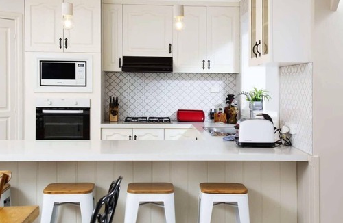 Daylesford House | Frazer Place