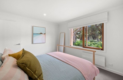 Bells Beach Cabin | Freestone Park a Tuscan Escape at Bells Beach