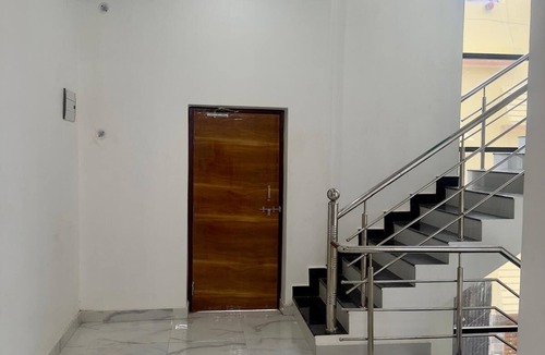 Faizabad House | Friendly and helpful people quite homestay