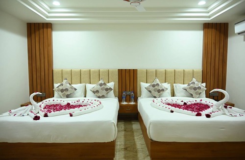 Piplod Resort | Ghanshyam Resort