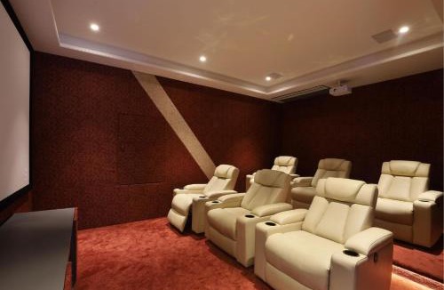 Medchal Apartment | Glasscrest Villa by StayJade 6BHK Theatre Hyd