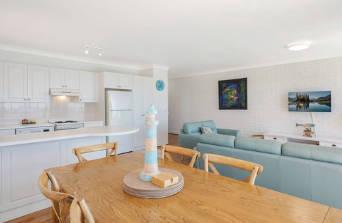 Narooma Apartment | Grand Pacific 1 Unit 4 - First Floor