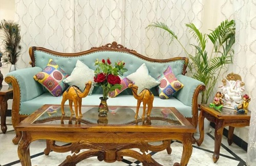 Agra Bed & Breakfast | Gupta Vilas - A Boutique Homestay - Standard King Room 4