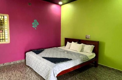 Kamalapur House | Hampi Amrutha Homestay