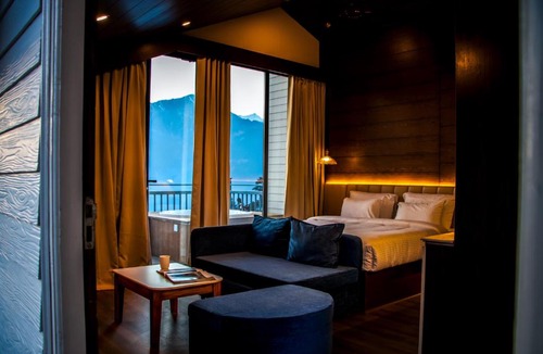 Manali Resort | Hamta 270 Cliff Resort - 270 Degree Mountain View Suites, Sethan Manali