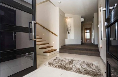 Hawley Beach House | Hawley Heaven - a stones throw from the beach
