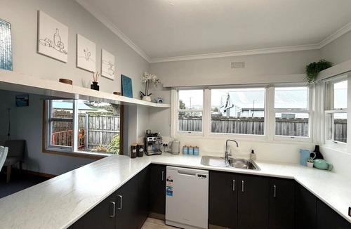 Gravelly Beach House | HENDERSONS, River Views | Pool | Gravelly Beach | Tamar Valley Wine Route