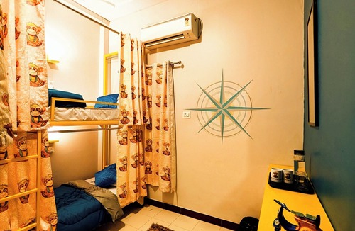 Varanasi Hostel | Hidden Monkey Hostel Chet Singh Ghat