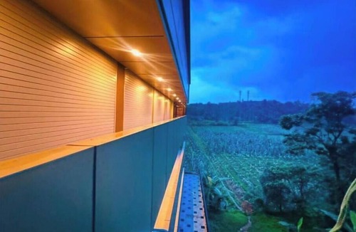 Vayittiri Apartment | Hide Away : Three-Bedroom Standard Apartment