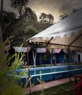 Jogiyana Hotel | Hills Queen Resort And Camping