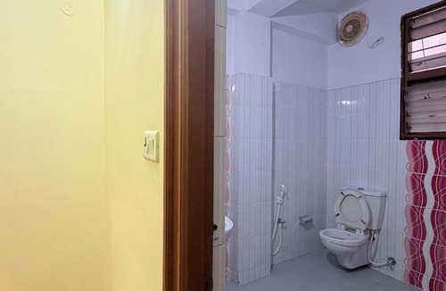Banjara Hills Apartment | Home roots service apartment provide comfort zone long staying client