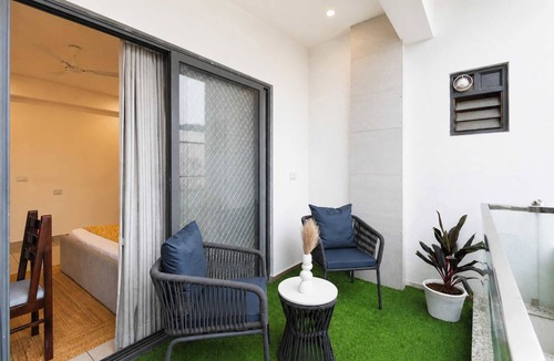 Bedla Apartment | Homely 2BHK at Lakecity Apartments by Viraalay