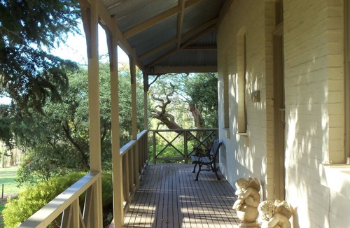 Lancefield House | 'Homestead, The Manse - A Peaceful Retreat ' FINALIST excellence in Tourism 2018