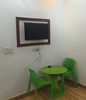 Ghaziabad Hotel | Hotal royal inn piler no737 near Duhai RRTS Metro