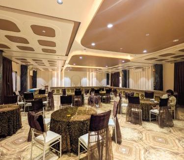 Shahdol Hotel | Hotel Aashiyana