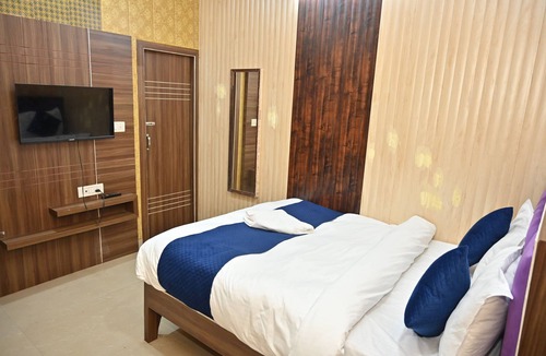 Agra Hotel | Hotel AD Residency: Your Perfect Stay Near the Taj Mahal East Gate, Agra